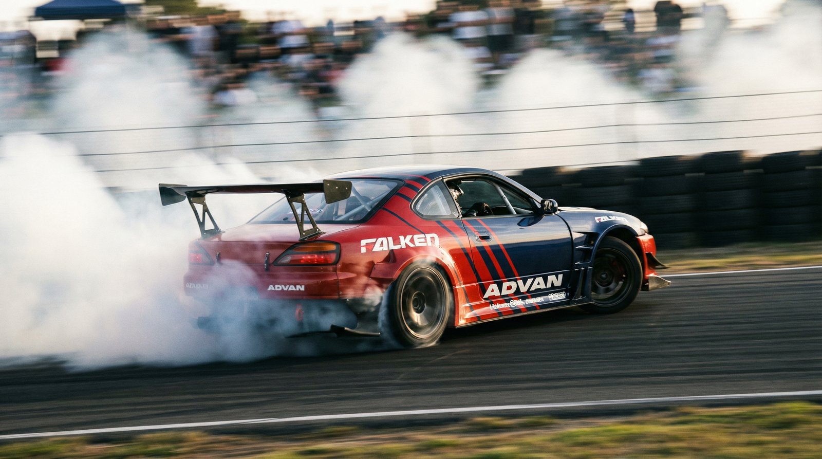 黄色仓库漂移视频